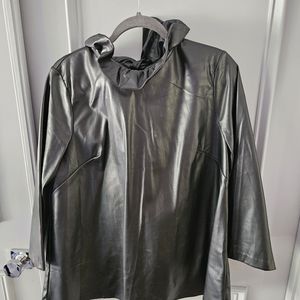 Tuckernuck black leather faye top with bow tie in back